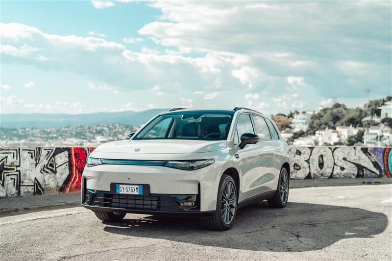 C10 Reev igazi elektromos élmény